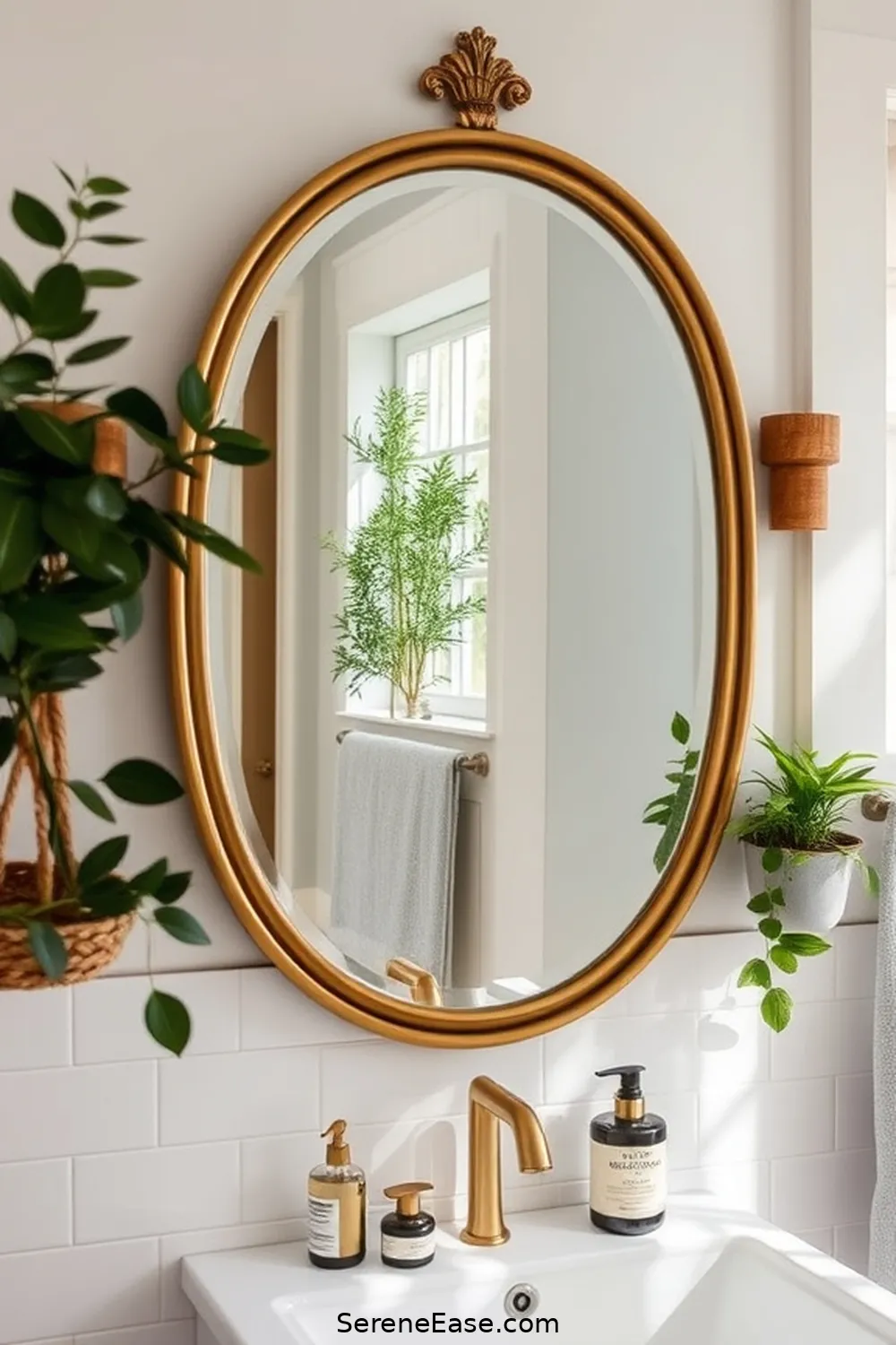 22 Stunning Metallic Accents to Elevate Your Modern Farmhouse Bathroom Style 4 Antique Brass Mirrors for 22 Stunning Metallic Accents to Elevate Your Modern Farmhouse Bathroom Style